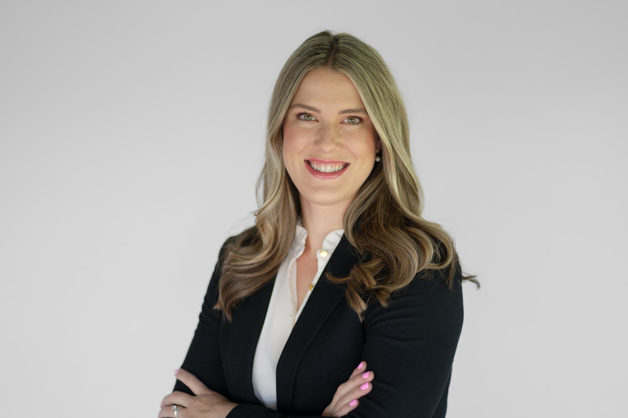 Elaine Tabor Headshot